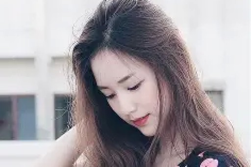 知名网红人设彻底崩塌！打着爱国旗号捞金豪掷六百万悄悄移民
