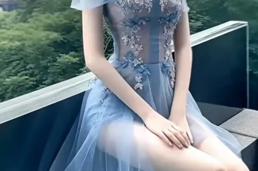 章若楠走路姿势登热搜榜首！甜妹御姐风反差感十足被圈粉了