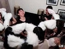 内娱又乱了！关晓彤被公开内涵 女星被伸手进裤子 连黄子韬也没逃脱